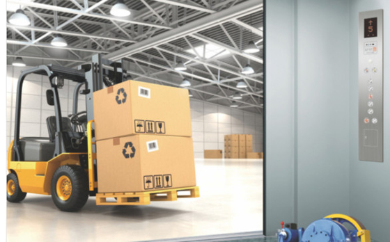 0.25m / s 2000kg Freight Cargo ลิฟต์ยก VVVF Drive ไฮดรอลิก