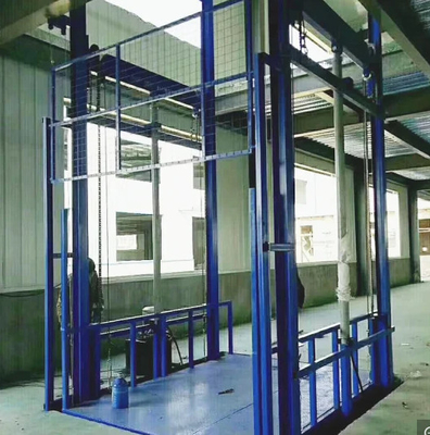 ลิฟต์ขนส่งสินค้าเชิงพาณิชย์ 8 ตัน 4 ชั้น 1200KG ไฮดรอลิกลิฟท์