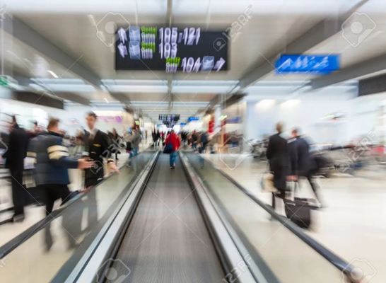 ทางเท้าสำหรับเคลื่อนย้ายสนามบิน 11 องศา VVVF ควบคุมทางเท้าอลูมิเนียมอัลลอยด์